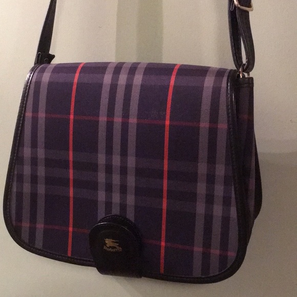Burberry Handbags - Vintage Burberry’s shoulder bag